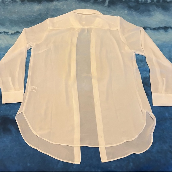 White button down blouse - Picture 2 of 3